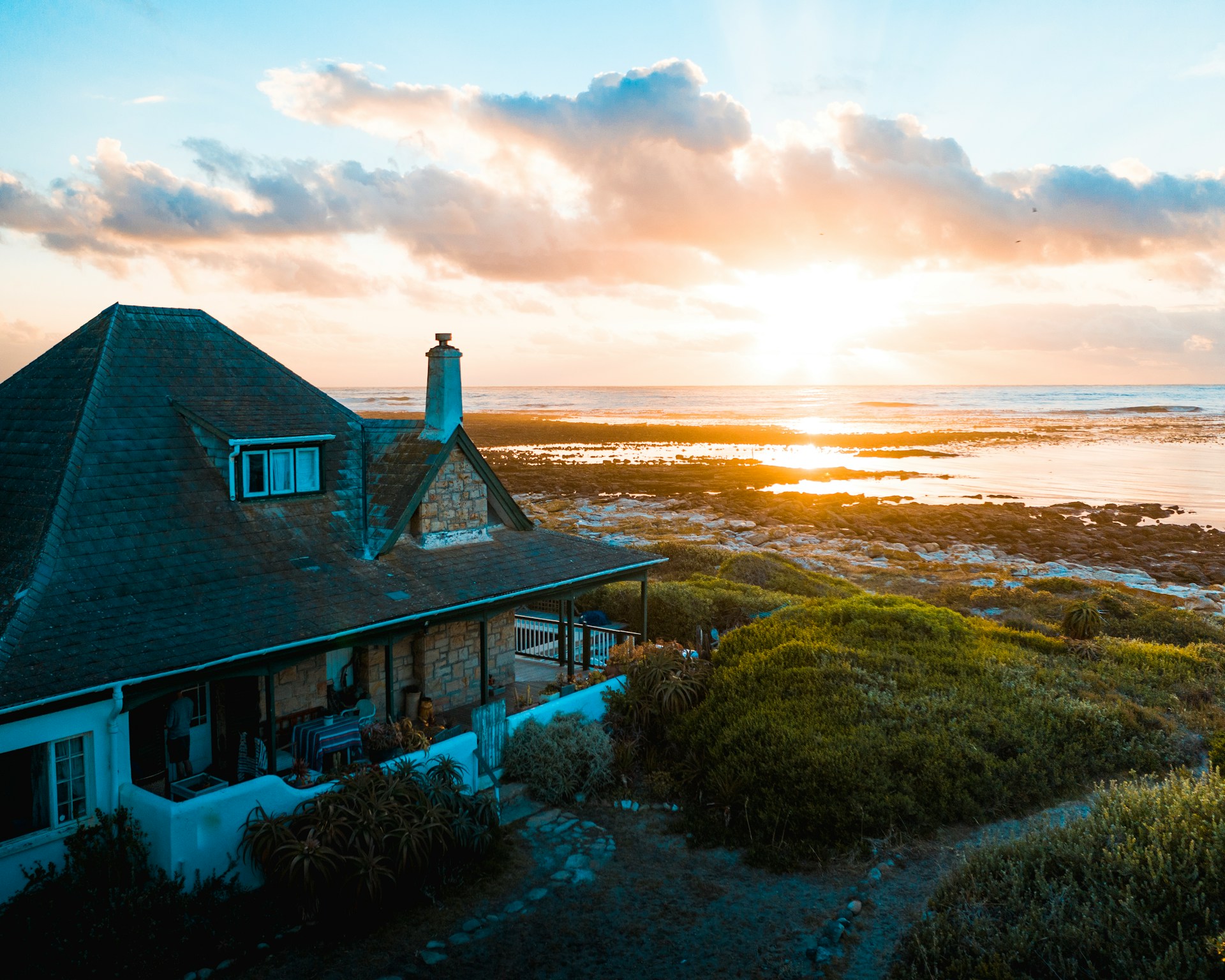 Dispelling Luxury Travel Myths: Unique Stays and Family-Friendly Escapes